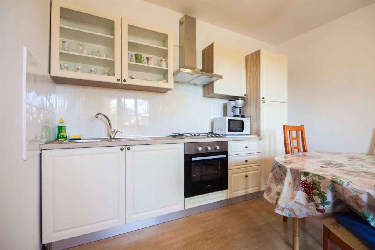 Apartments Dara อูมัค ภายนอก รูปภาพ